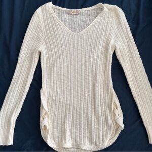 Off white Knit V-Neck Sweater